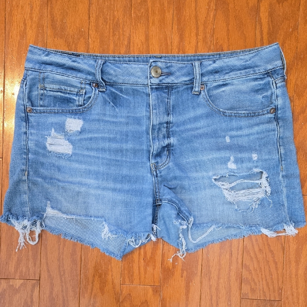 American Eagle Outfitters Light Blue Distressed "Tom Girl" Jean Shorts Size 12